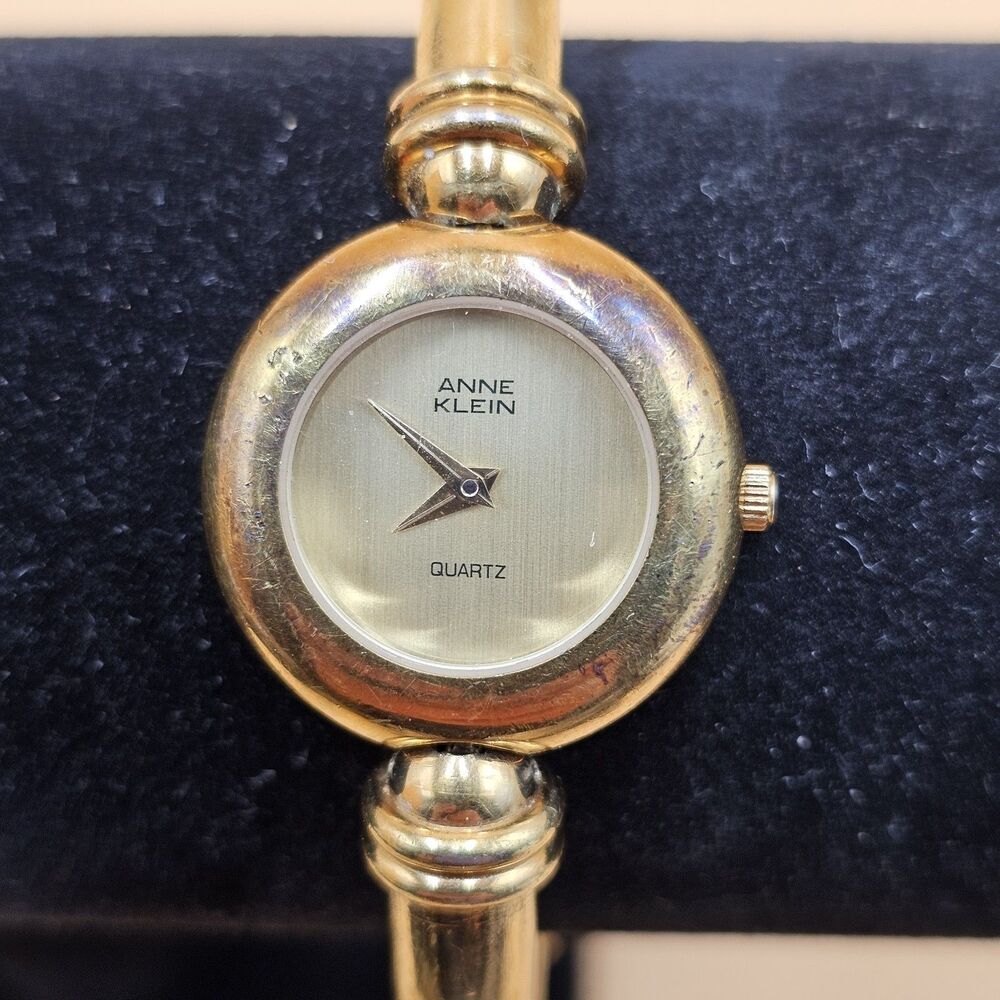 Vintage Anne Klein Gold Tone Quartz Bangle Watch New Battery Runs Great